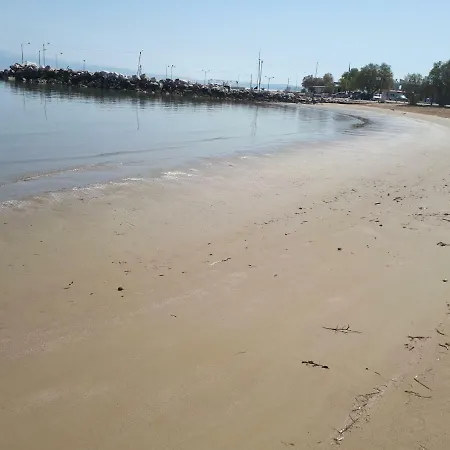 Ferienhaus Vrachati Sea Front House