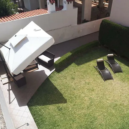 Vrachati Sea Front House 度假居