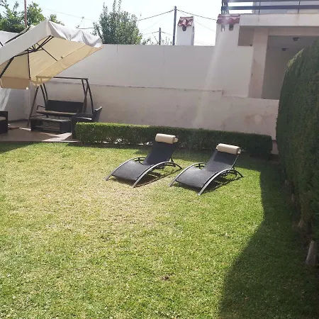 Vrachati Sea Front House Semesterbostad