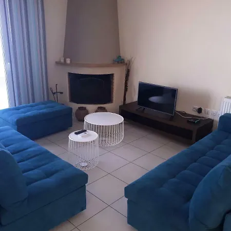 Vrachati Sea Front House Casa vacanze